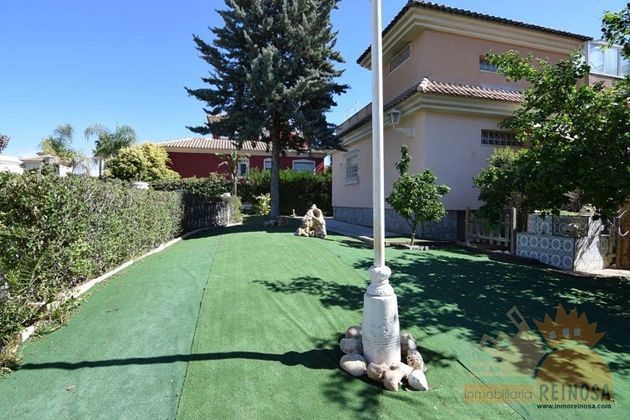 Foto 1 de Xalet en venda a La Alcayna de 5 habitacions amb terrassa i piscina