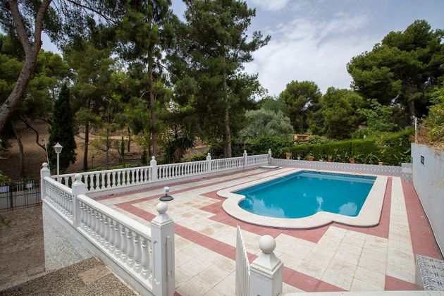 Foto 2 de Chalet en venta en Torres de Cotillas (Las) de 4 habitaciones con terraza y piscina