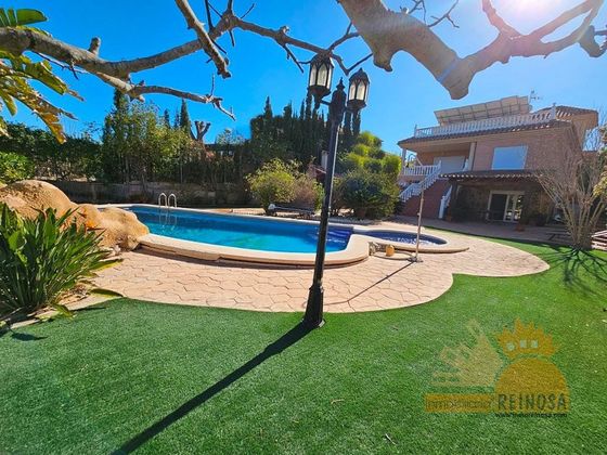 Foto 1 de Xalet en lloguer a La Alcayna de 2 habitacions amb terrassa i piscina