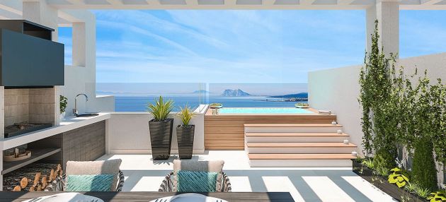 Foto 2 de Casa adosada en venta en Chullera de 3 habitaciones con terraza y piscina