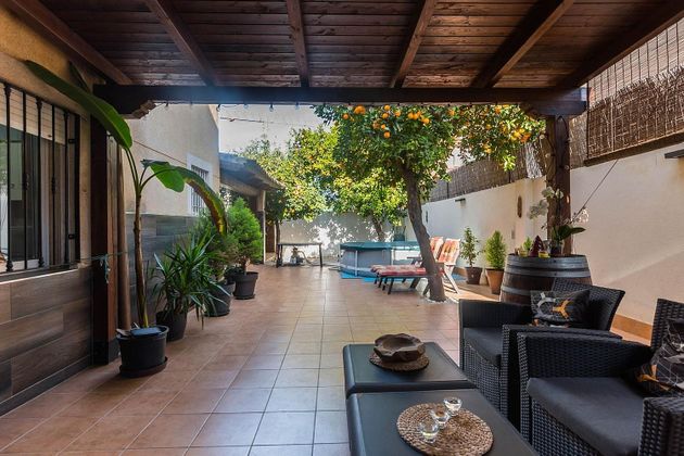 Foto 1 de Casa en venda a Rincón de Beniscornia de 4 habitacions amb terrassa i jardí