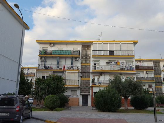 Foto 2 de Pis en venda a Rinconada (La) de 4 habitacions amb terrassa i balcó