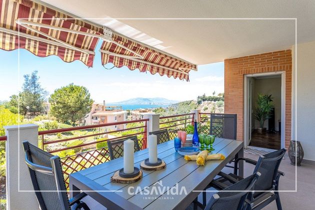 Foto 1 de Àtic en venda a El Candado - El Palo de 6 habitacions amb terrassa i piscina