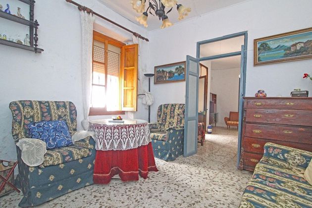 Foto 1 de Venta de casa adosada en Cortes de la Frontera de 4 habitaciones con terraza