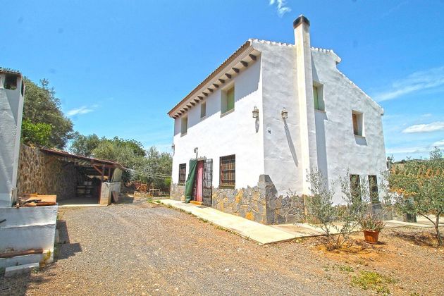 Foto 2 de Casa en venda a Almogía de 5 habitacions amb piscina