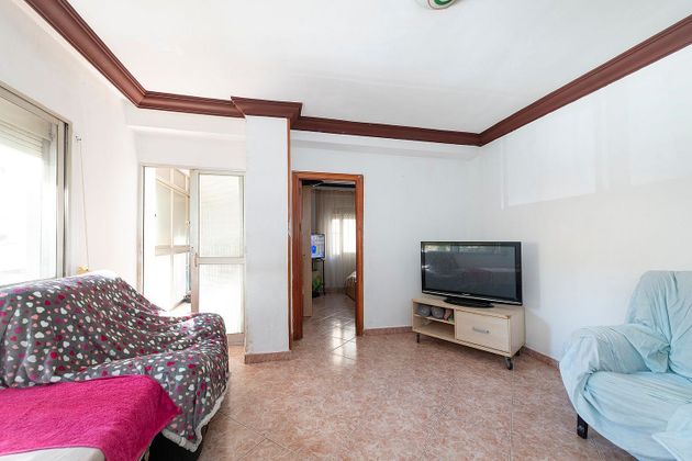 Foto 1 de Piso en venta en San Alberto - Tejar de Salyt de 3 habitaciones con terraza y ascensor