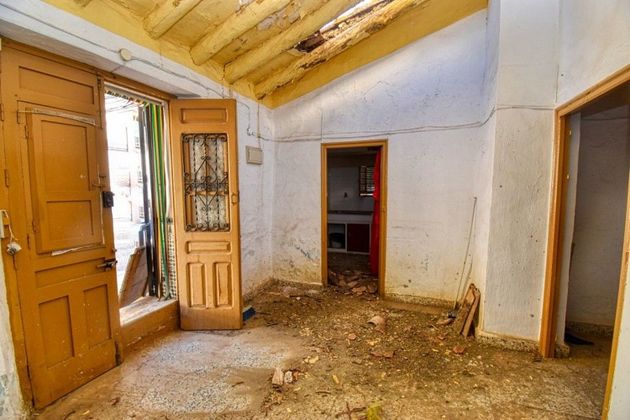 Foto 1 de Casa en venda a Sayalonga de 3 habitacions amb terrassa