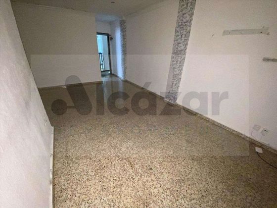 Foto 2 de Piso en venta en La Paz de 3 habitaciones con terraza y ascensor