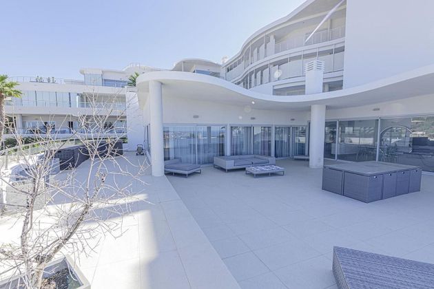 Foto 1 de Ático en venta en Zona el Higuerón de 3 habitaciones con terraza y piscina
