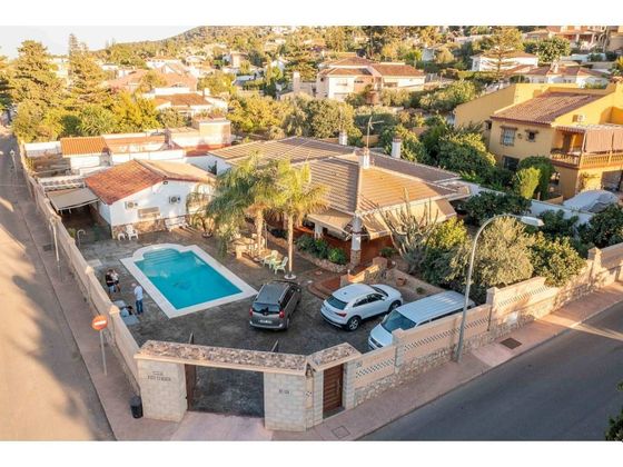 Foto 2 de Xalet en venda a Manantiales - Lagar - Cortijo de 7 habitacions amb terrassa i piscina