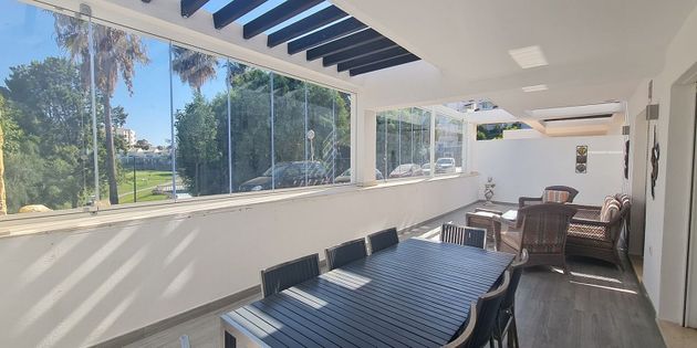 Foto 1 de Venta de piso en Riviera del Sol de 3 habitaciones con terraza y piscina