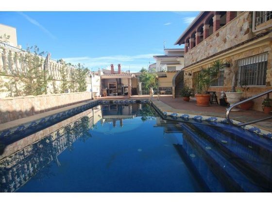 Foto 2 de Xalet en venda a avenida Castillo de Monteagudo de 4 habitacions amb terrassa i piscina