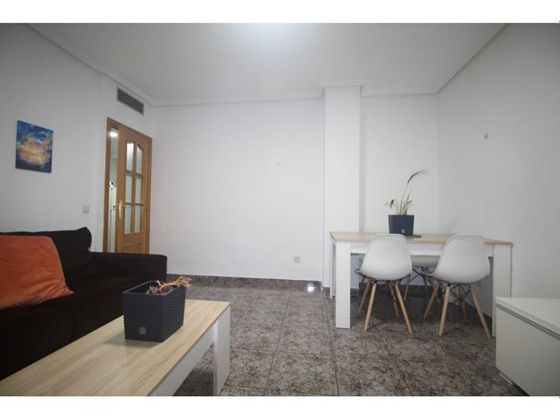 Foto 1 de Pis en lloguer a calle Platería de 2 habitacions amb mobles i aire acondicionat