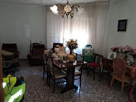 Foto 1 de Piso en venta en calle Manuel de Falla de 4 habitaciones con terraza y garaje