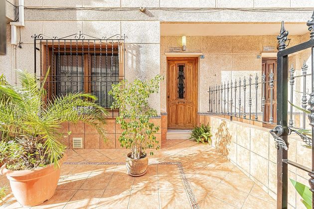 Foto 1 de Casa en venda a El Algar de 5 habitacions amb terrassa i garatge