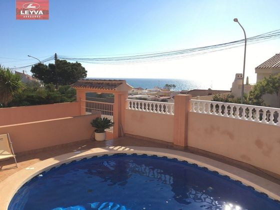 Foto 2 de Chalet en venta en Bolnuevo de 5 habitaciones con terraza y piscina