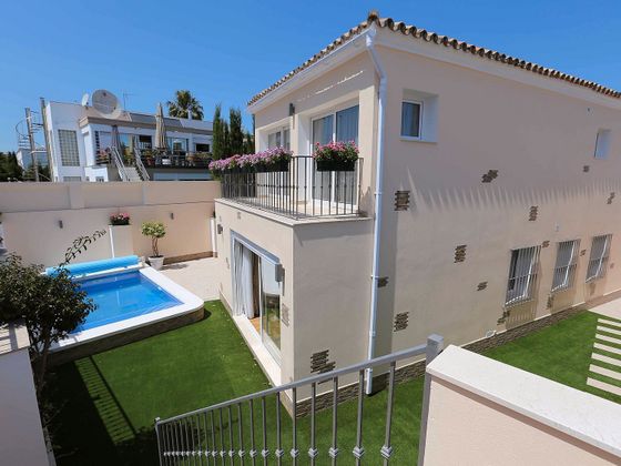 Foto 1 de Casa en lloguer a Nueva Alcántara de 4 habitacions amb terrassa i piscina