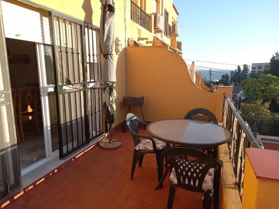 Foto 1 de Casa en venda a calle La Miosota de 4 habitacions amb terrassa i piscina