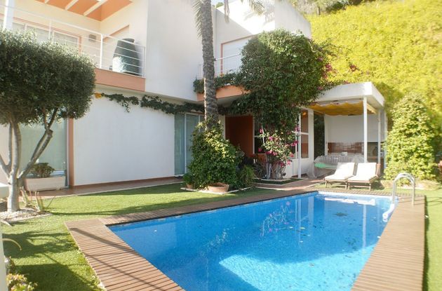 Foto 1 de Xalet en venda a Los Monasterios-Alfinach de 3 habitacions amb terrassa i piscina