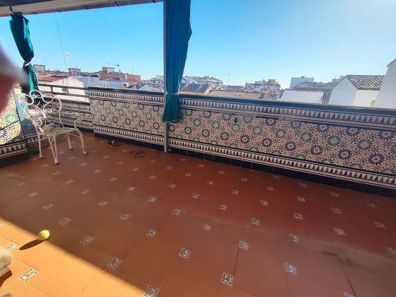 Foto 1 de Àtic en venda a calle Sebastian Elcano de 6 habitacions amb terrassa i aire acondicionat