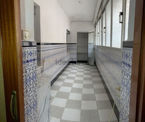 Foto 1 de Pis en venda a calle Baeza de 3 habitacions amb terrassa i calefacció