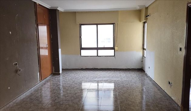 Foto 1 de Pis en venda a Mengíbar de 2 habitacions amb terrassa i balcó