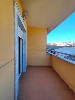 Foto 1 de Pis en venda a calle María Bellido Esquina Rafael Alberti de 3 habitacions amb terrassa i balcó
