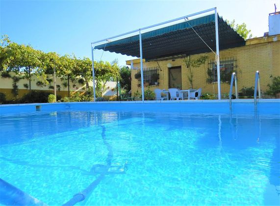 Foto 1 de Xalet en venda a La Paz de 3 habitacions amb piscina i garatge