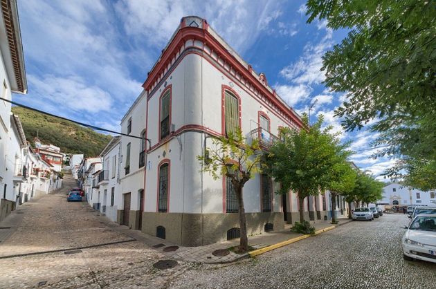Foto 1 de Casa adossada en venda a Galaroza de 5 habitacions amb terrassa i jardí