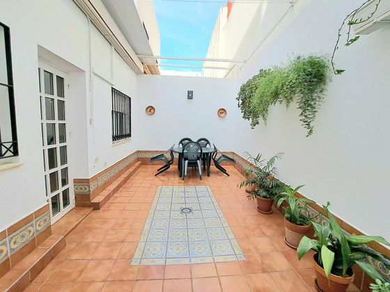 Foto 1 de Casa adosada en venta en calle Conde de Guadalhorce de 4 habitaciones con terraza y garaje