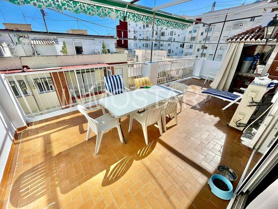 Foto 1 de Àtic en venda a calle Cabañal de 2 habitacions amb terrassa i aire acondicionat