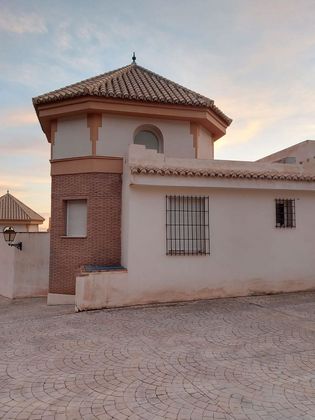 Foto 1 de Casa en venda a Salobreña de 2 habitacions amb piscina i calefacció