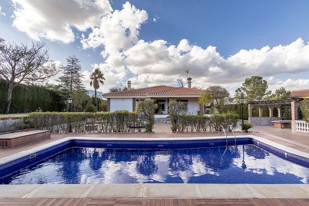 Foto 2 de Xalet en venda a Aljomahima - Ermita de 4 habitacions amb terrassa i piscina