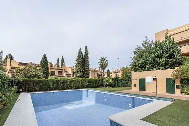 Foto 2 de Pis en venda a Cerrillo de Maracena - Periodistas de 2 habitacions amb terrassa i piscina