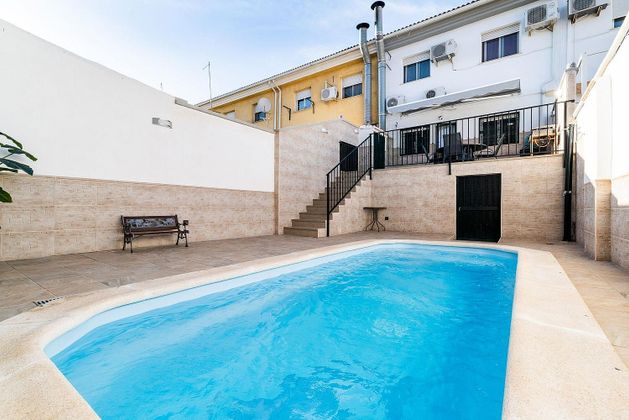 Foto 1 de Casa adossada en venda a Pulianas de 3 habitacions amb terrassa i piscina