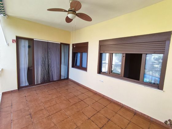 Foto 1 de Venta de piso en Náquera de 3 habitaciones con terraza y piscina