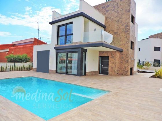 Foto 1 de Xalet en venda a Playa Honda - Playa Paraíso de 4 habitacions amb terrassa i piscina