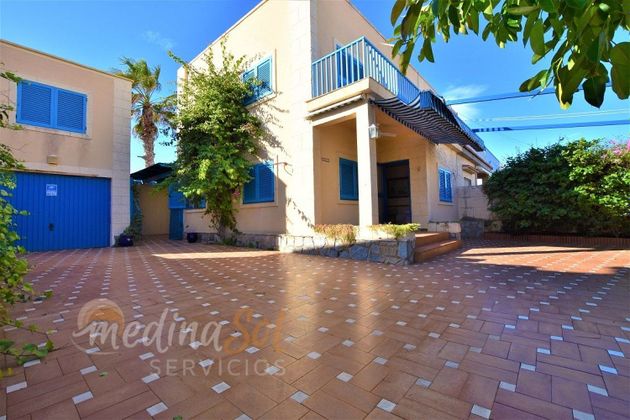 Foto 1 de Casa adosada en venta en carretera Subida Al Faro de 5 habitaciones con terraza y garaje