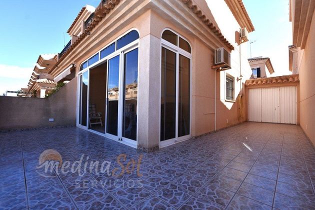 Foto 1 de Casa en venta en Playa Honda - Playa Paraíso de 3 habitaciones con terraza y garaje