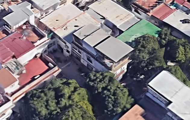 Foto 2 de Casa adossada en venda a calle Barriada Juan XXIII de 2 habitacions i 81 m²