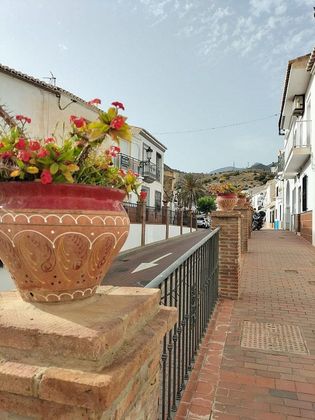 Foto 2 de Casa en venta en Almijara - Capistrano - Cueva de Nerja de 2 habitaciones con terraza y balcón