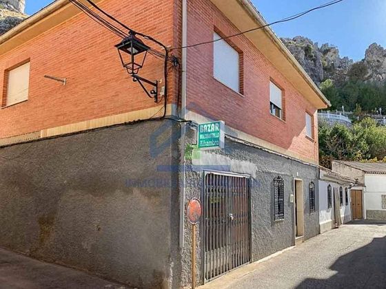 Foto 2 de Casa en venda a Cogollos de la Vega de 3 habitacions i 190 m²