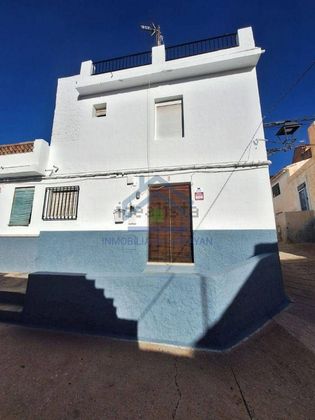 Foto 2 de Casa en venda a Vélez de Benaudalla de 2 habitacions amb terrassa