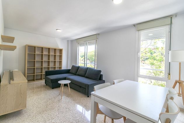 Foto 1 de Alquiler de piso en El Ejido - La Merced - La Victoria de 3 habitaciones con muebles y aire acondicionado