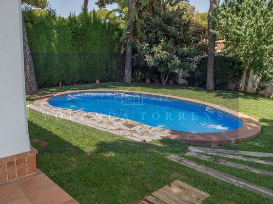 Foto 2 de Xalet en venda a Oromana de 6 habitacions amb terrassa i piscina