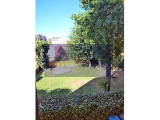 Foto 2 de Piso en venta en La Paz de 4 habitaciones con terraza y piscina