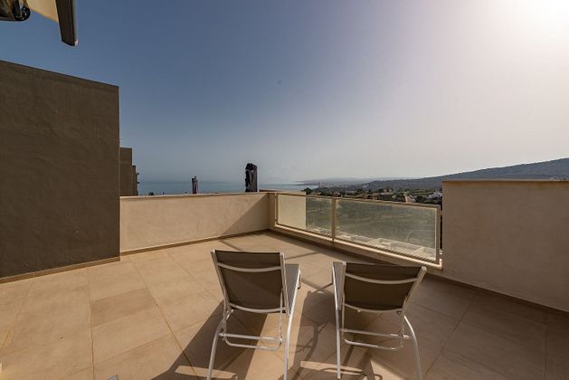 Foto 1 de Casa en venda a Chullera de 4 habitacions amb terrassa i piscina