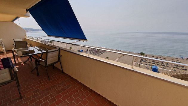 Foto 1 de Venta de piso en Playa de los Boliches de 3 habitaciones con terraza y piscina
