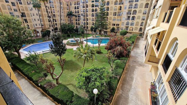 Foto 1 de Venta de piso en Zona Puerto Deportivo de 3 habitaciones con terraza y piscina