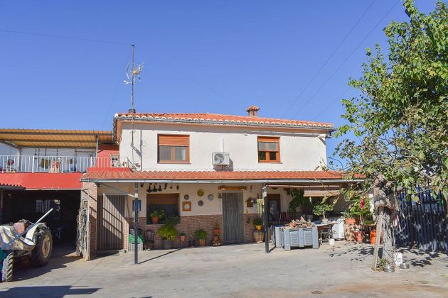 Foto 1 de Chalet en venta en calle Diseminado Masía Parrela de 4 habitaciones con terraza y jardín